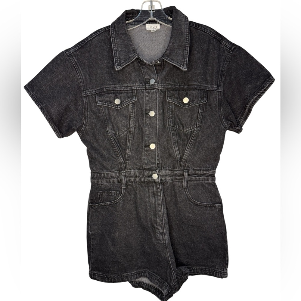 Le Lis Black Denim Button-Up Short Sleeve Romper - Medium